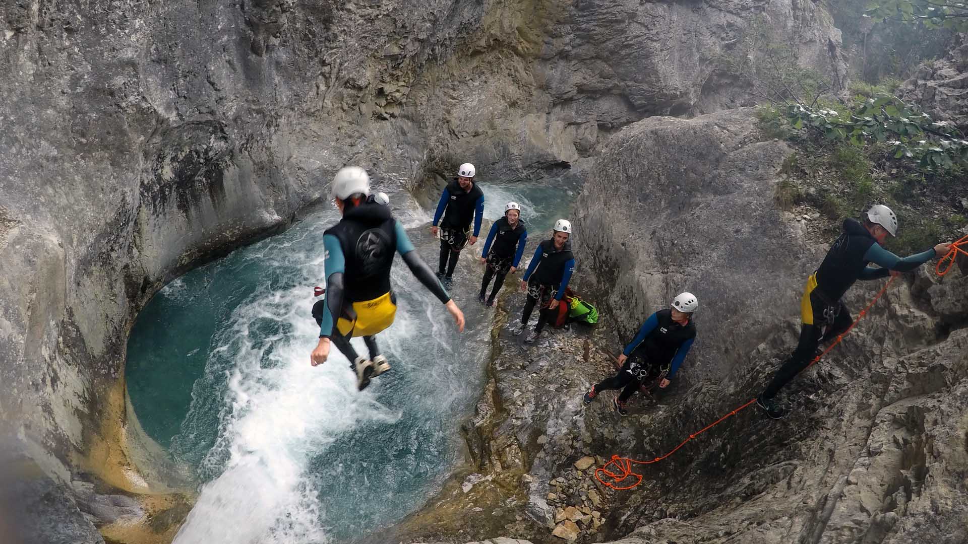 Saut canyoning serre ponçon